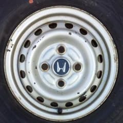 Jz様専用　バモス　タイヤ　145 R12のサムネイル