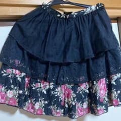 MIHOMATSUDA薔薇柄スカートのサムネイル