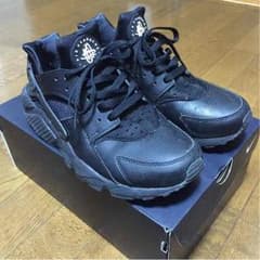 NIKE AIR HUARACHE IDのサムネイル