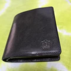 未使用 エレザ 二つ折り財布 黒 箱あり - メルカリ
