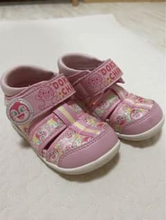 ドキンちゃん　サンダル　13.5cmのサムネイル