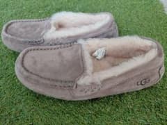 UGG スエード モカシン ムートンのサムネイル