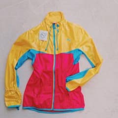 新品《Sサイズ》パーカーのサムネイル
