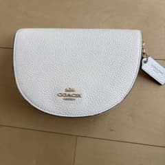COACH ホワイト レザー ショルダーバッグのサムネイル