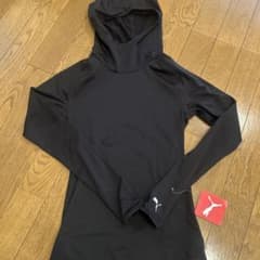 PUMA フード付きアンダーシャツ ブラックのサムネイル