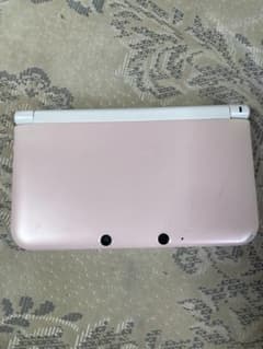 Nintendo 3DS LL ピンク 本体のサムネイル