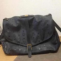 あき様専用!!MCM ショルダーバックのサムネイル