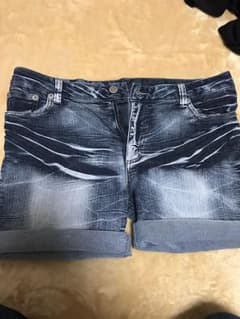 ちはるん様用！デニムショートパンツ 84センチのサムネイル