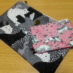 【がじゅまる様♡専用】リンネル 付録 猫ポーチセットのサムネイル