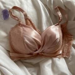 エメフィール　ブラジャーのサムネイル