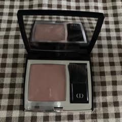 Dior ディオール スキンルージュブラッシュ 100 ヌードルック マットのサムネイル
