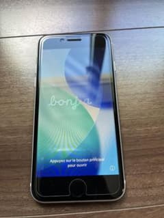 ぱ*田様 【美品】バッテリー93% iPhone SE 第二世代　白 ぱ*田様 【美品】バッテリー93% iPhone SE 第二世代 白 - メルカリ