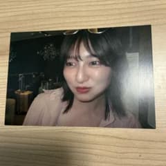 吉川愛 直筆サイン&メッセージ入りカードのサムネイル