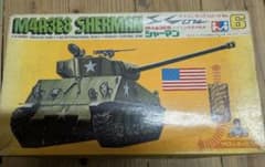 M4A3E8 SHERMAN 1/35 エスコン　タンク　シリーズNO.6のサムネイル