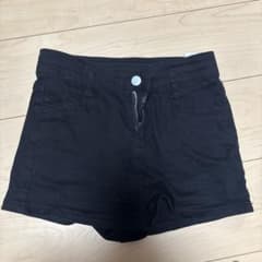 ブラック ショートパンツ Mサイズのサムネイル