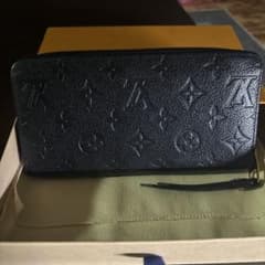 アンプラント ブラック ジッピーウォレット VUITTON ヴィトン 長財布 黒のサムネイル