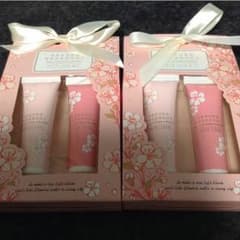 ハンドケアギフト 桜 2個セットのサムネイル
