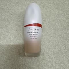 SHISEIDO エッセンススキンスムースファンデーション 220のサムネイル