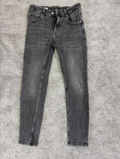 ZARA スキニーデニム ブラック EUR40のサムネイル