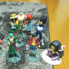 【値下げ】希少　ワンピース×ドラゴンボールフィギュアのサムネイル