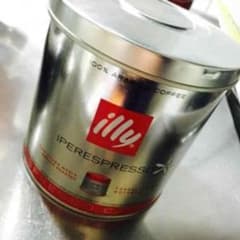 illy コーヒーカプセルのサムネイル