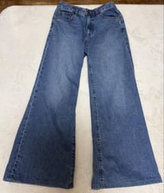 GU フレアデニムパンツ Sサイズのサムネイル