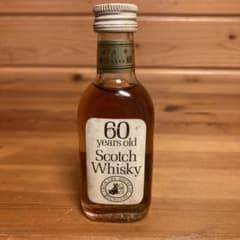 k*o様 レア　60 years old Scotch Whisky ミニボトルのサムネイル