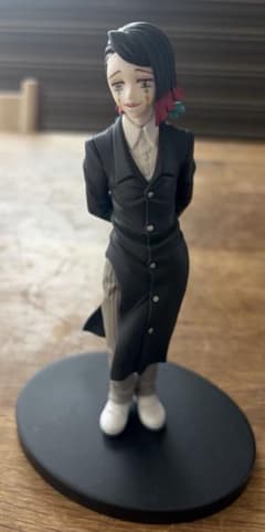 鬼滅の刃 魘夢 フィギュアのサムネイル