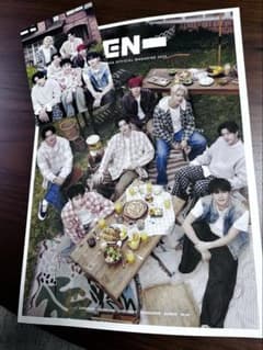 ENHYPEN 会報誌　ポストカード付きのサムネイル