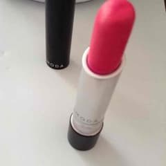 EMODA COSMETICS☆ PLUMのサムネイル