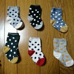 ほぼ新品 9～14cm 靴下 6足セットのサムネイル