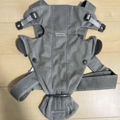 ベビービョルン miniのサムネイル