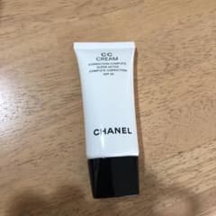 CHANEL シャネル CCクリームのサムネイル