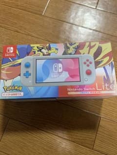 任天堂スイッチライト　SWITCH LITE 新品未使用のサムネイル