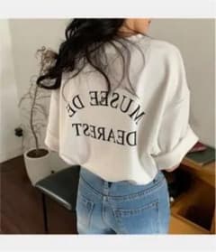 ロゴプリントTシャツのサムネイル