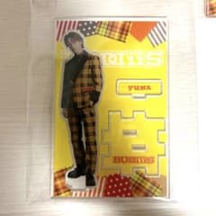 BUDDiiS yuma アクスタのサムネイル