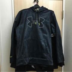 アンダーアーマー パーカーのサムネイル