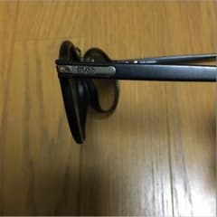 サングラスのサムネイル