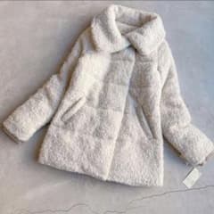 新品✦ฺグレディブリリアン取扱　FAVORI ダウンコート　ホワイト系のサムネイル