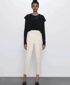 zara ハイウエストパンツ　オフホワイト　Mサイズのサムネイル