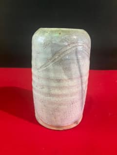 「白釉貫入 抽象文の筒形花器｜枝物・ドライフラワー用花瓶」のサムネイル