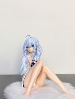 あ*ま様 魔女の旅々 寝起きの イレイナ フィギュア 美少女 セクシー 箱なしのサムネイル