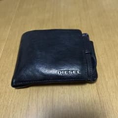 DIESEL ブラック 二つ折り財布のサムネイル