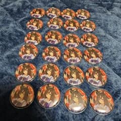 ウマ娘 公式缶バッジ ドゥラメンテセット - メルカリ