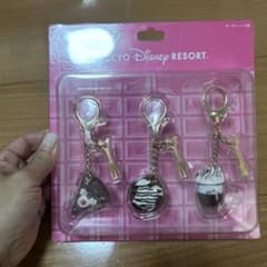 東京ディズニーリゾート キーチェーン 3個セット スイーツ - メルカリ