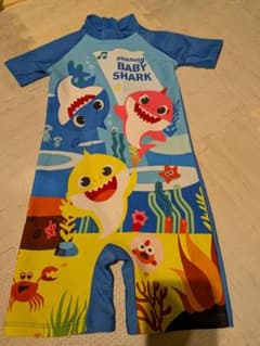 SHEIN Baby Shark キッズ水着 120cmのサムネイル