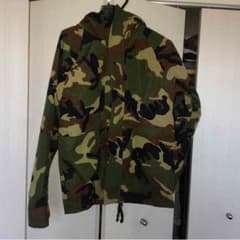 《試着のみ》ECWCS マウンテンパーカー ゴアテックス 軍もののサムネイル