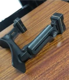 ギターレスト　支持具　ギターリフトのサムネイル