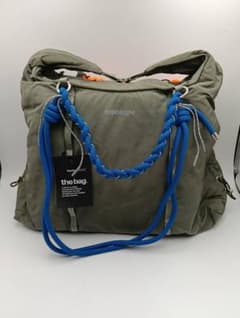 【新品】緑Topologie ショルダートートバッグ　ストラップ付 18L 新品】緑Topologie ショルダートートバッグ ストラップ付 18L - メルカリ