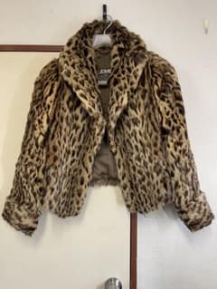 EMBA ハーフコート毛皮コートリピースキン ヒョウ柄 アウターリアル